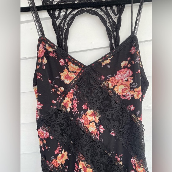 Free people dress, fits small to medium - Picture 2 of 4